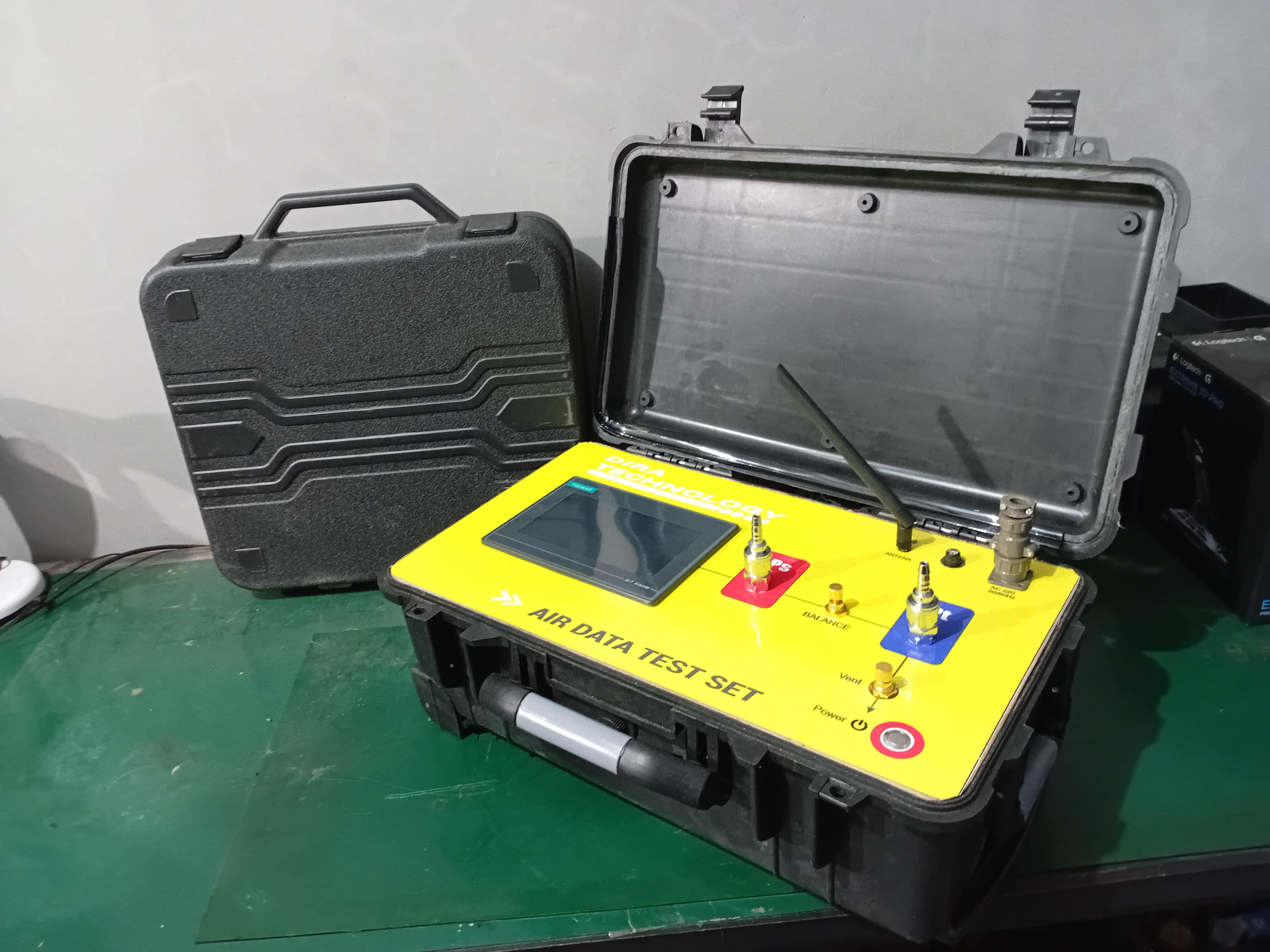 Gallery Flight training equipment & test bench tools