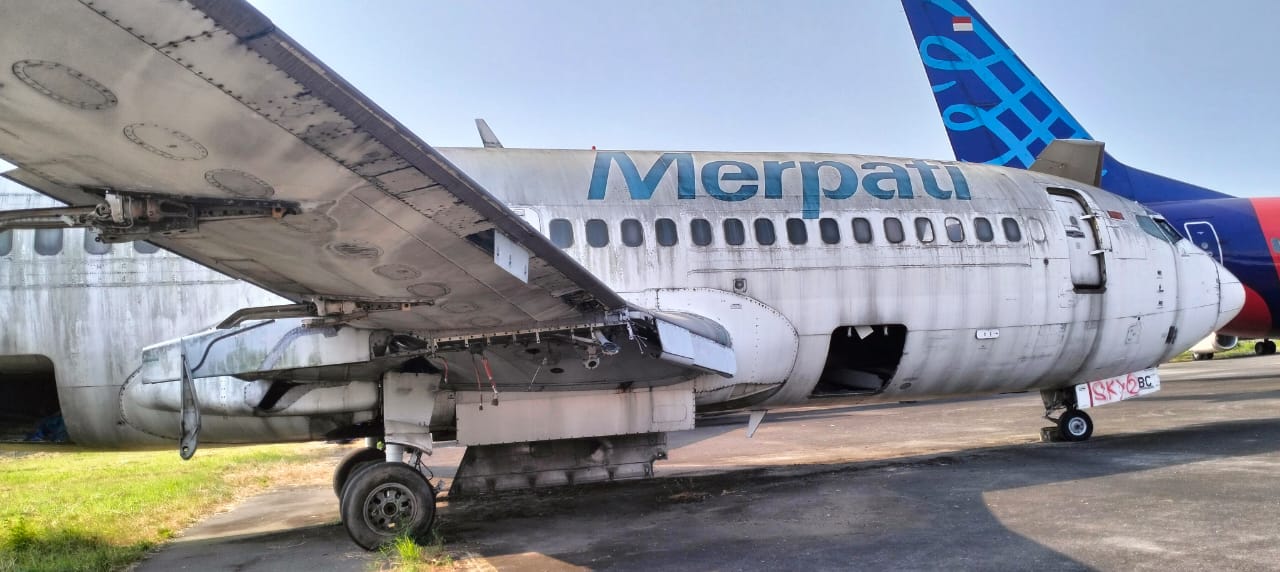 Gallery Tear Down Aircraft